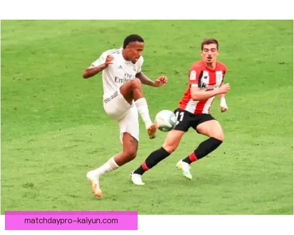 瓦拉内领衔防线表现出色，助力球队迎来状态回暖的关键胜利