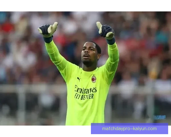 库尔图瓦扑救成功率稳定，近期表现令人关注，助力球队防线坚固